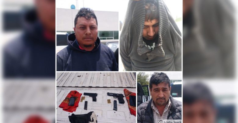 Palmar de Bravo, Jesús Nazareno, Policía Estatal, persecución, detenidos, arma de fuego, robo de vehículo