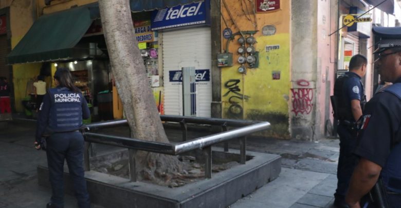 asalto, robo a comercio, telefonía, accesorios, Centro de Puebla, Policía Municipal, agraviada, Policía Municipal, denuncia