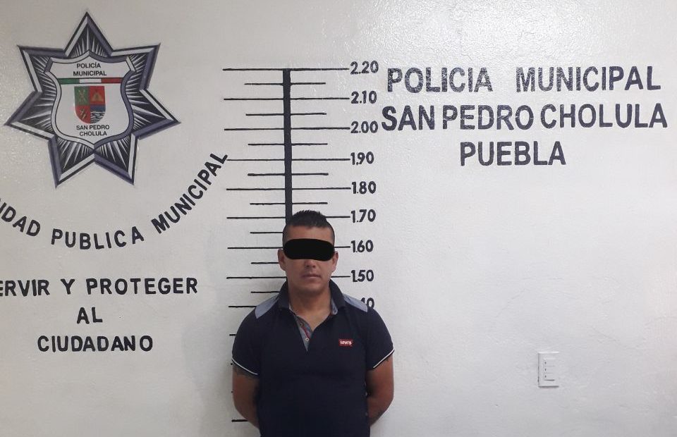 robo de vehículo, detenido, San Pedro Cholula, Guardia Turística, FGE, Ministerio Público