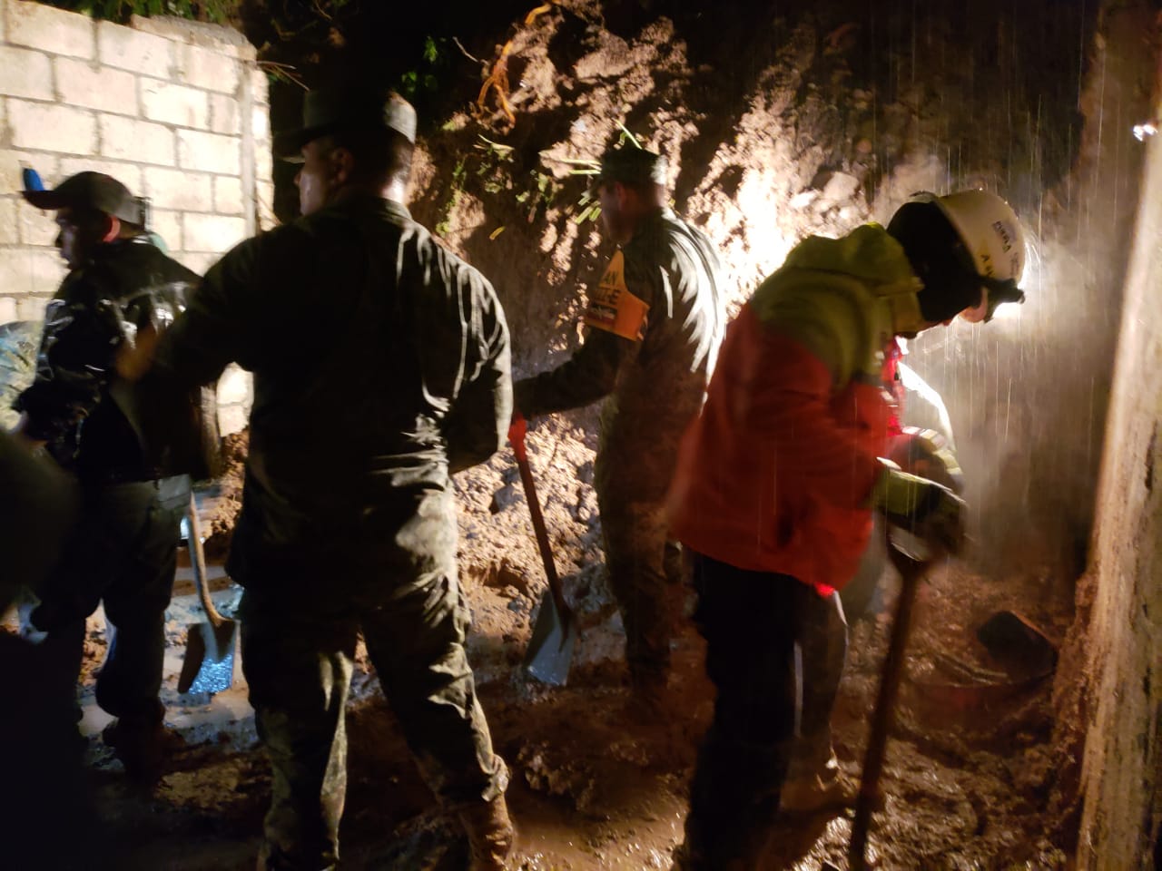 Santo Tomás Chautla, Puebla, tragedia, lluvia, troma, derrumbe, muertos, Plan DN-III, Ejército, rescate, SUMA, Protección Civi