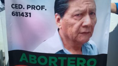 Asociación Nacer es mi Derecho A.C, FGE, aborto, embarazo, enfermeras, clínicas, Puebla, médico, protesta