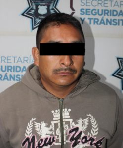 detenidos, robo de vehículo con mercancía, cerveza, mujer, sujetos, Código Rojo, Nota Roja, Puebla, Noticias