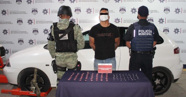 dosis de droga, SSC, Guardia Nacional, operativo, detención, Lomas de Castillotla, Código Rojo, Nota Roja