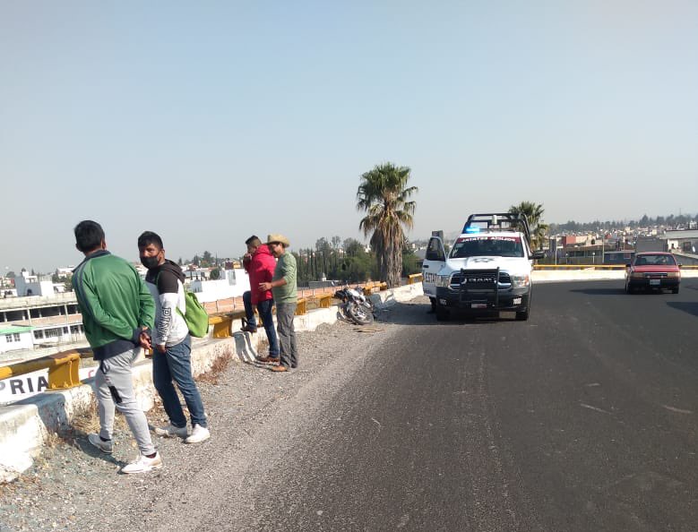 periférico ecológico, caída, motociclista, sobrevivir, código rojo