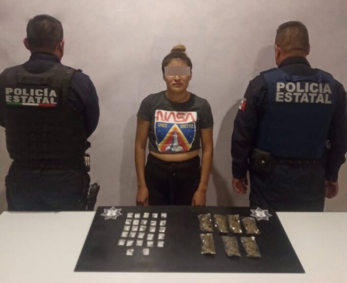 la marichuy, el pollo, el toni, altepexi, cristal, marihuana, venta, detenida, código rojo