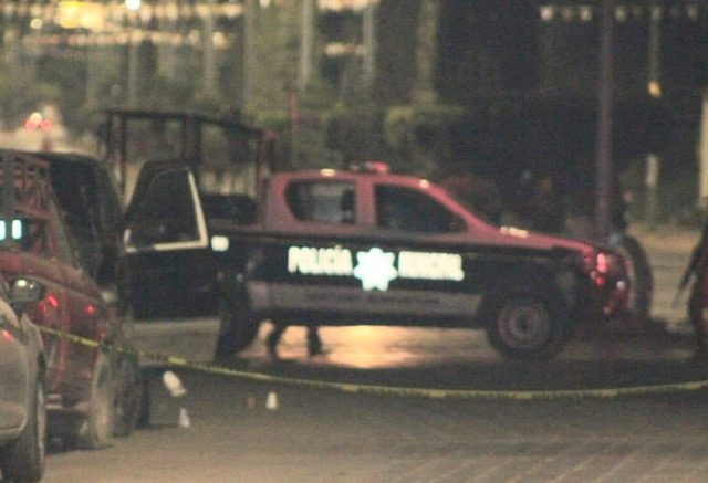 Ejecución, Santiago Miahuatlán, diparos, muerte, camioneta, sicarios