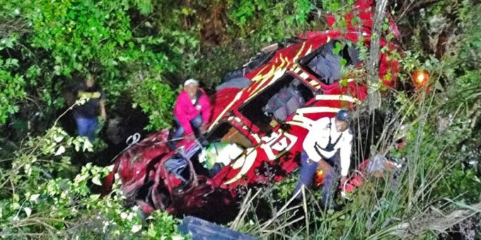 autopista Cuacnopalan-Oaxaca, muerte, Cruz Roja, Capufe