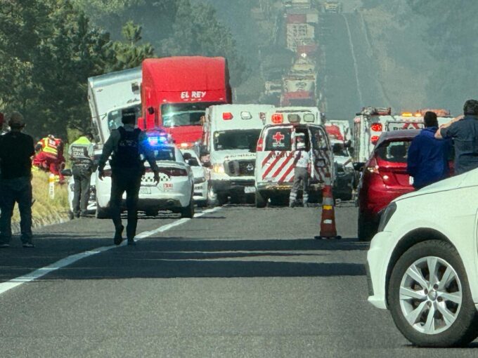 autopista Amozoc-Perote, choque, Guardia Nacional, Tlaxcala