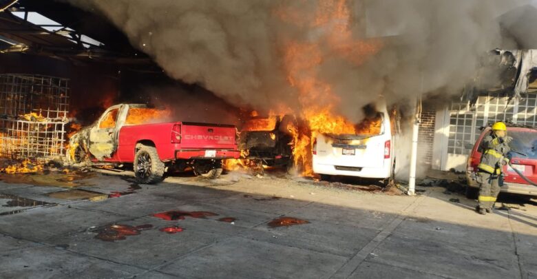 Huejotzingo, vehículos, quesería, incendio