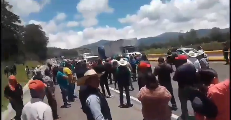 Tlahuapan, bloqueo, autopista, México-Puebla