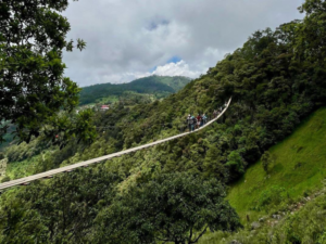 Tlatlauquitepec, turistas, susto, puente