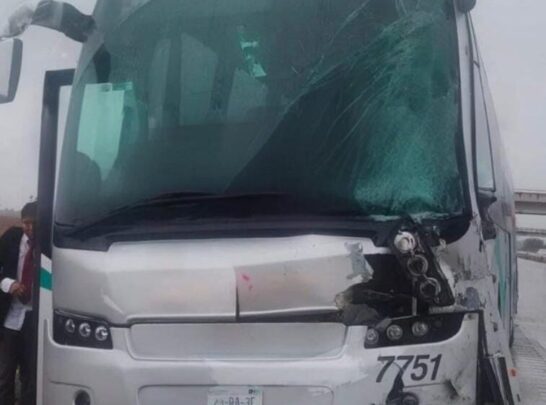 autobús, estudiantes, accidente, fuga