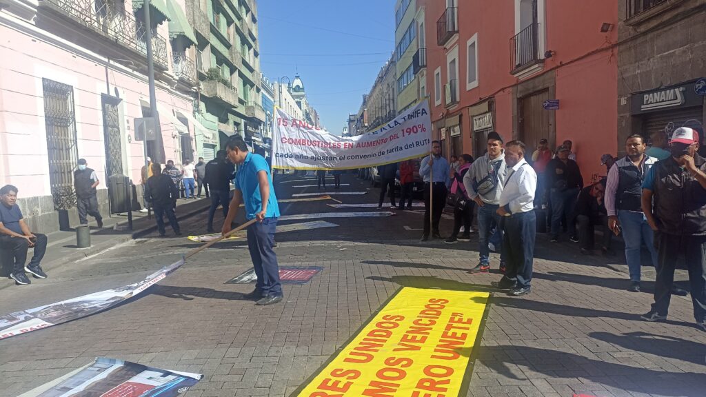 transporte público, manifestación, marcha, aumento al pasaje