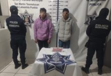 arma, detención, motocicleta, arma de fuego