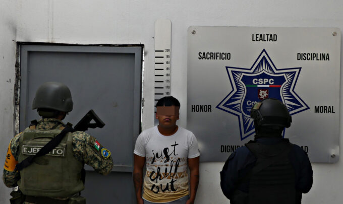 Coronango, detenido, policía, arma de fuego