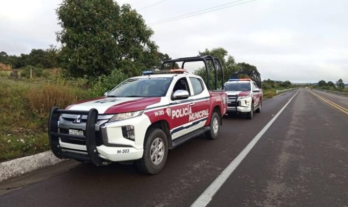 Tlacuilotepec, muerte, mujer, machete